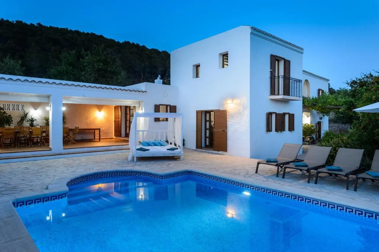 Villa Monte Dalt San José 0*,